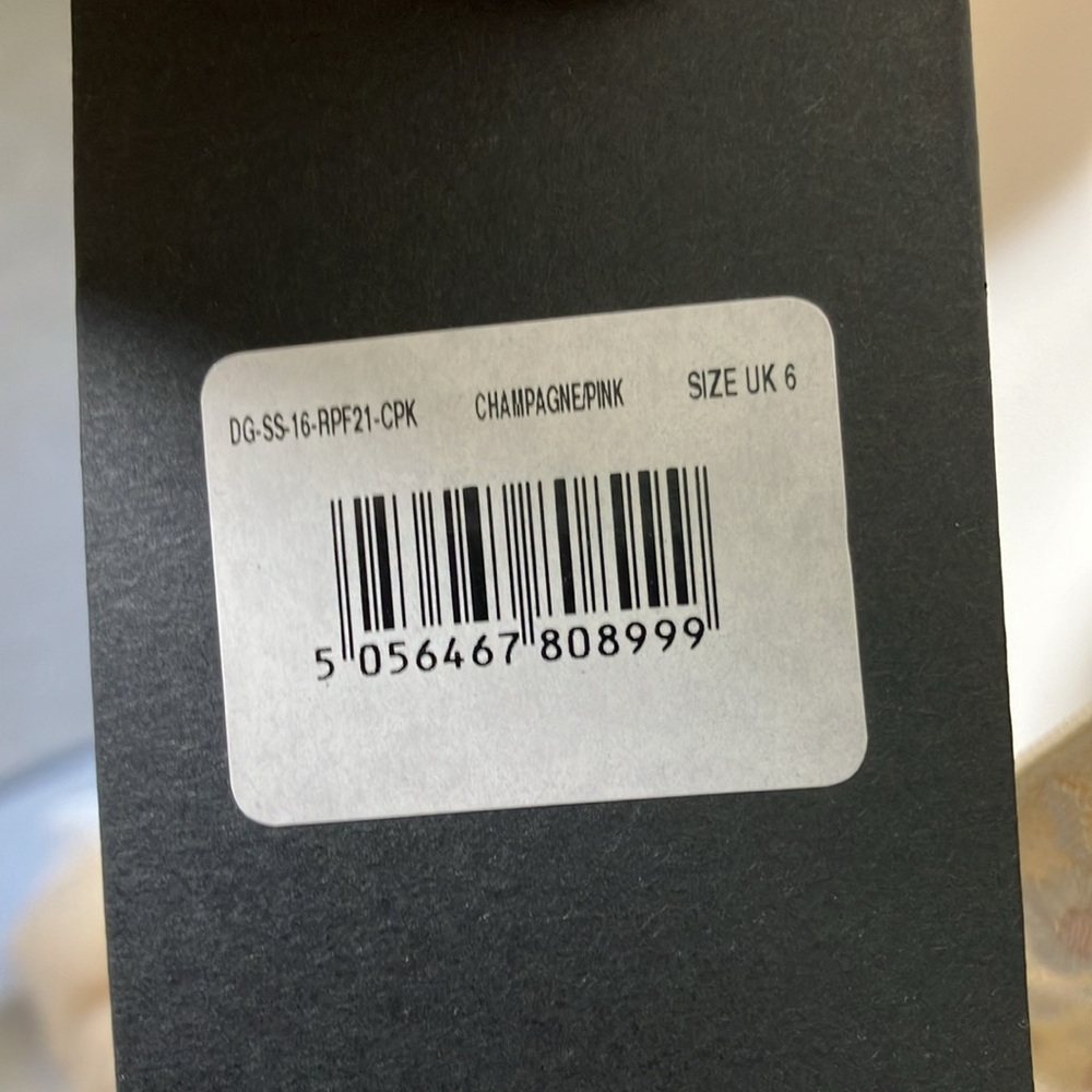 Needle & Thread Francine Lace gown in champagne pink color Size 2 NWT - Picture 12 of 14